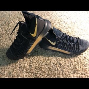 basketball shoes